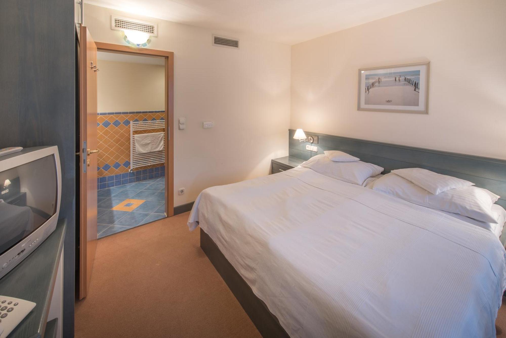 Hévíz Hotel Kalma, Kalma Villa, Apart Hotel מראה חיצוני תמונה